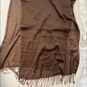 30 pashmina shawls, brand new never used - bridesmaid or wedding guest favor